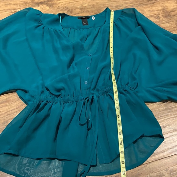 Lightweight H&M blouse - Picture 6 of 9